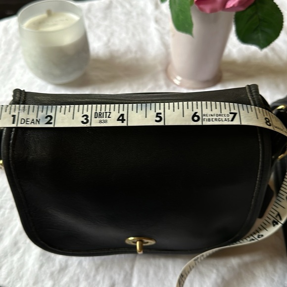 Vintage Coach Serial 9965 Black Leather with brass trimmings - Picture 11 of 13